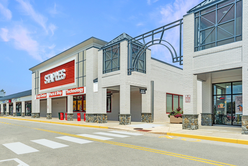 Staples store at shopping plaza entrance