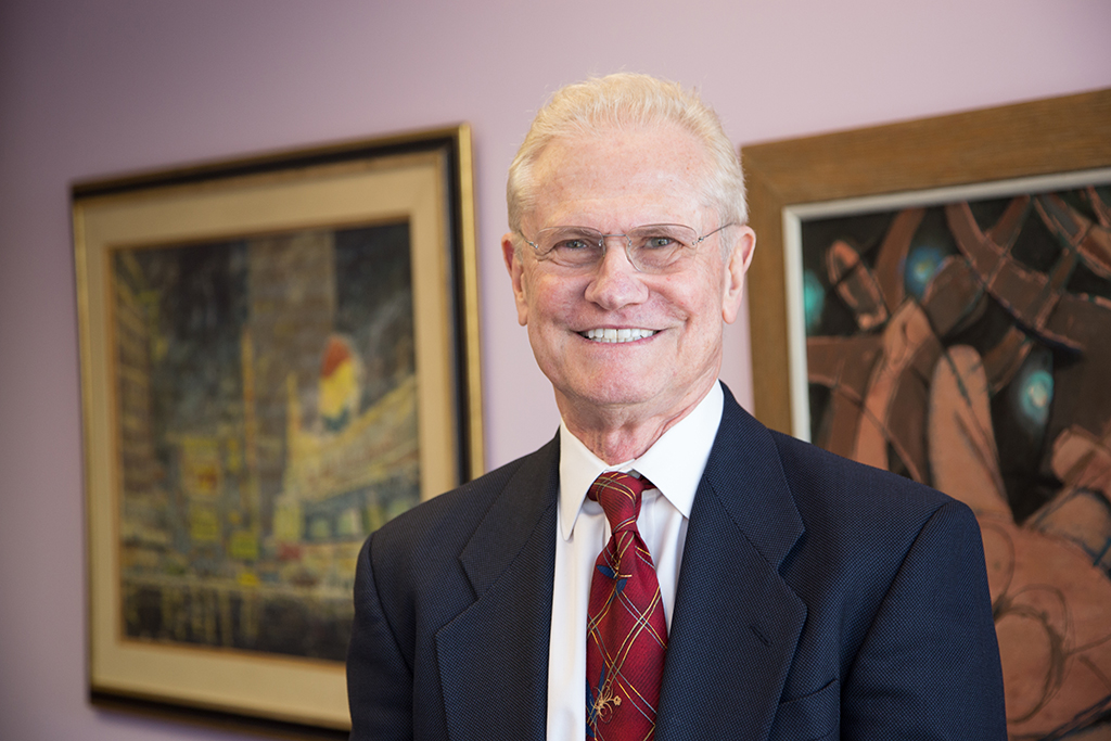 Dr. Mickey Fineberg headshot