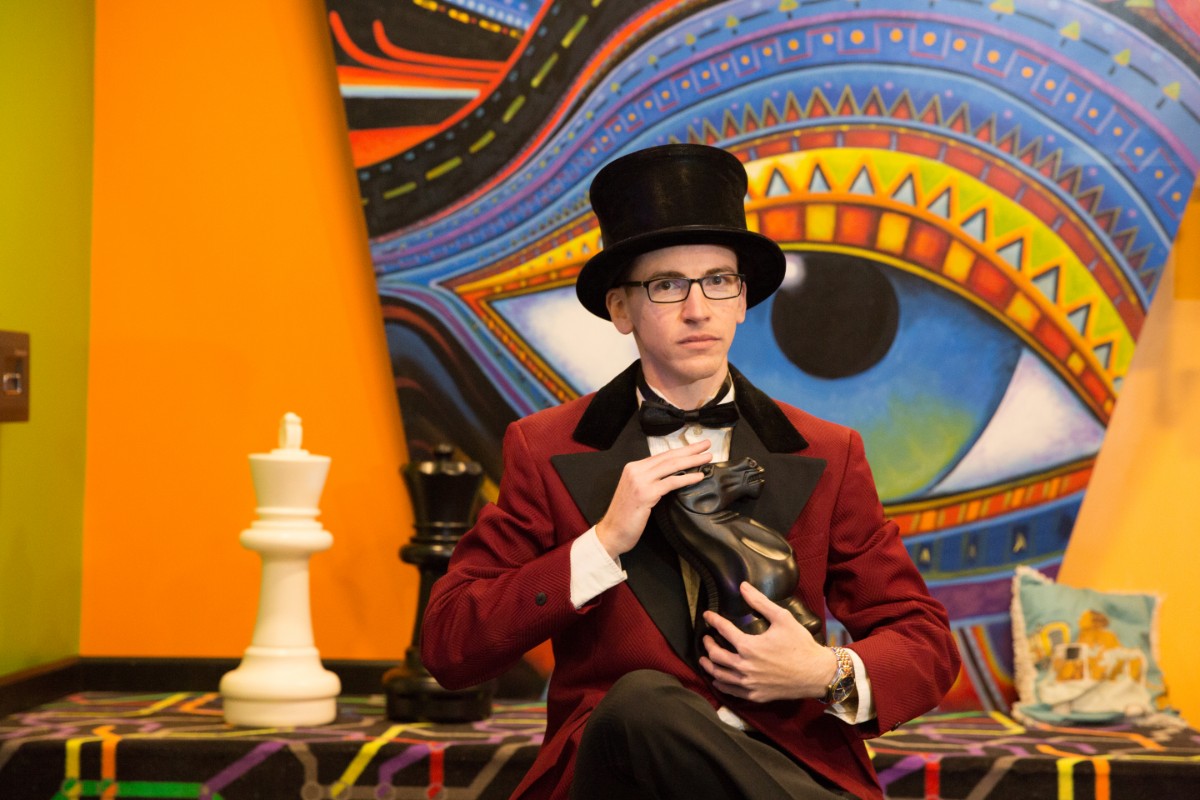 Visitor of Escape Room Mystery - The Billionaire's Den room